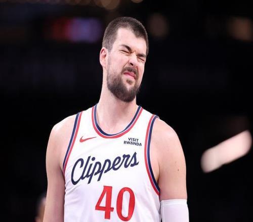 独行侠欲交,易东契奇,遭雄鹿字母,开宝体育官网,开宝体育平台,开宝体育链接,开宝体育官方